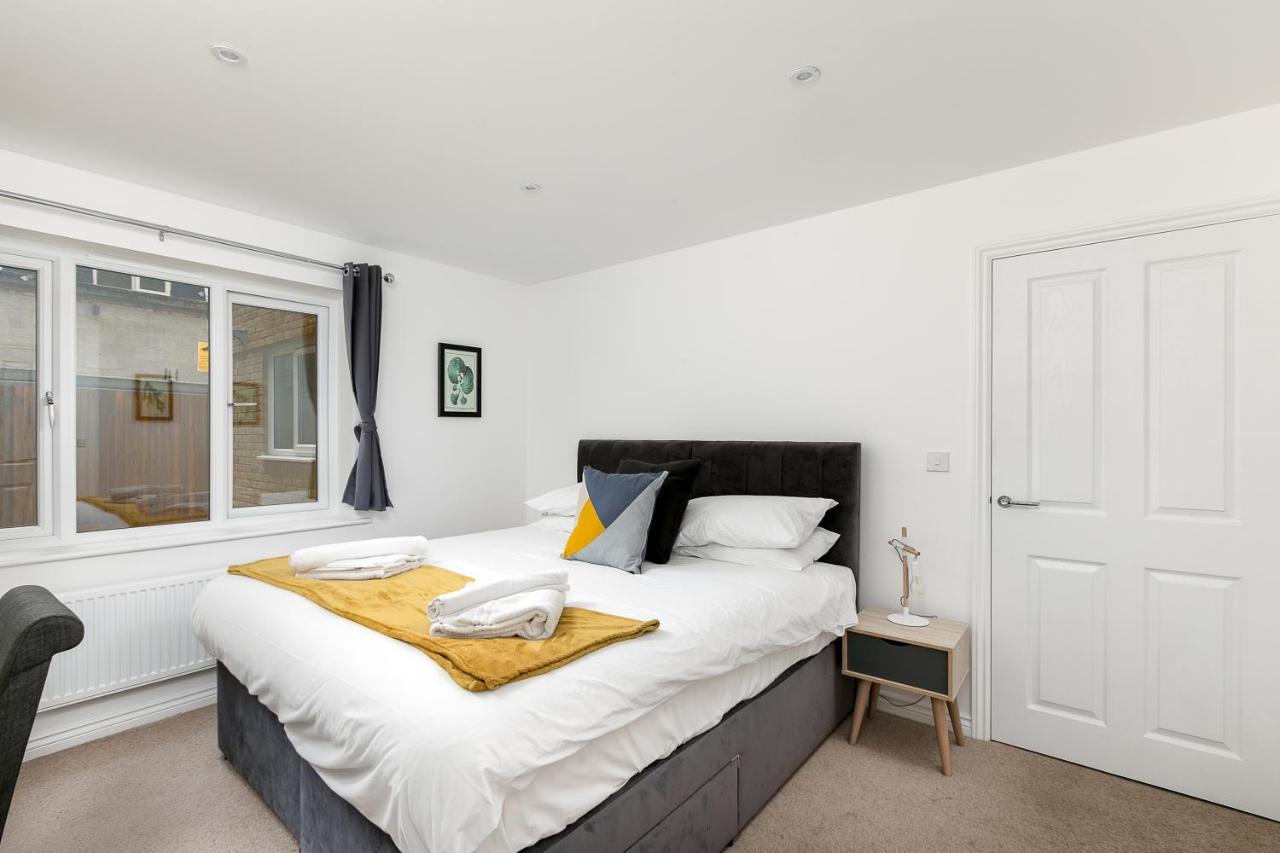 Hertford Serviced Apartments وار المظهر الخارجي الصورة