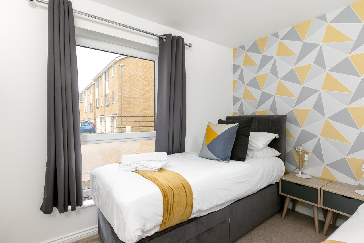 Hertford Serviced Apartments وار المظهر الخارجي الصورة